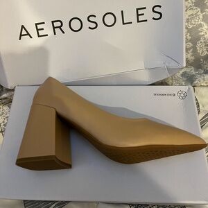 Brand new Aerosoles Women's Dressy Pump size 6.5
